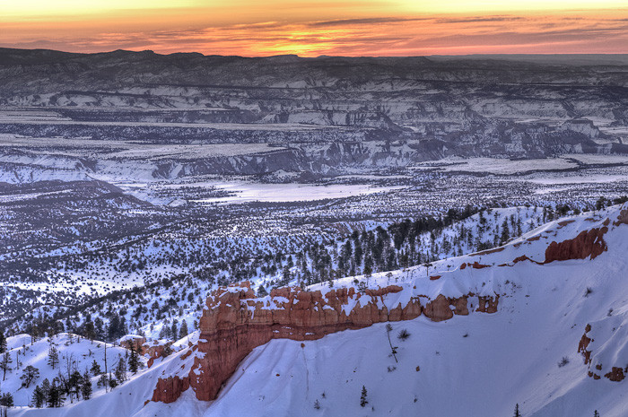 Sunrise from Bryce Point, Bryce Canyon National Park